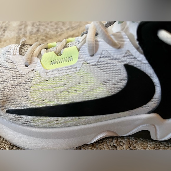 Nike Charles and Veronica Shoes - Picture 8 of 9